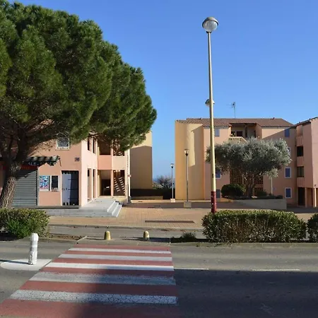 Apartment 2 Pieces, Piscine, Parking, Proche - St Pierre La - Fr-1-229d-626 *
